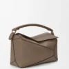 Mittlere Puzzle Edge-Tasche aus weichem, genarbtem Kalbsleder Mittlere Puzzle Edge-Tasche aus weichem, genarbtem Kalbsleder