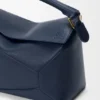 Mittlere Puzzle Edge-Tasche aus weichem, genarbtem Kalbsleder Mittlere Puzzle Edge-Tasche aus weichem, genarbtem Kalbsleder