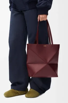 Mittlere Puzzle Fold Tote Bag aus glänzendem Kalbsleder