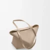 Mittlere Puzzle Fold Tote Bag aus glänzendem Kalbsleder Mittlere Puzzle Fold Tote Bag aus glänzendem Kalbsleder