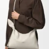 Mittlere Scarf Bag aus glattem Kalbsleder Mittlere Scarf Bag aus glattem Kalbsleder