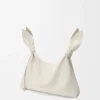 Mittlere Scarf Bag aus glattem Kalbsleder Mittlere Scarf Bag aus glattem Kalbsleder