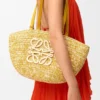 Mittlerer «Eclipse»-Korb aus Raffia und Kalbsleder Mittlerer «Eclipse»-Korb aus Raffia und Kalbsleder