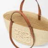 Mittlerer «Eclipse»-Korb aus Raffia und Kalbsleder Mittlerer «Eclipse»-Korb aus Raffia und Kalbsleder