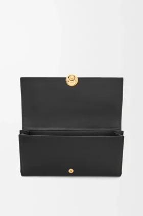 Pebble Continental-Portemonnaie aus glänzendem Nappa-Kalbsleder
