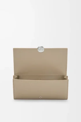 Pebble Continental-Portemonnaie aus Kalbsleder mit Pebble-Prägung