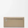 Pebble Continental-Portemonnaie aus Kalbsleder mit Pebble-Prägung Pebble Continental-Portemonnaie aus Kalbsleder mit Pebble-Prägung