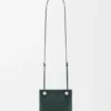 Pebble-Pouches aus glattem Kalbsleder Pebble-Pouches aus glattem Kalbsleder