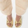 Pebble Soft Slide aus laminiertem Lammleder Pebble Soft Slide aus laminiertem Lammleder