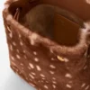 Pebble-Täschli aus bedrucktem Lammfell Pebble-Täschli aus bedrucktem Lammfell