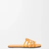 «Petal Anagram»-Slipper aus besticktem Canvas «Petal Anagram»-Slipper aus besticktem Canvas