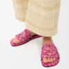 «Petal Anagram»-Slipper aus besticktem Canvas «Petal Anagram»-Slipper aus besticktem Canvas