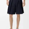 Plissierte Shorts aus Baumwolle und Leinen Plissierte Shorts aus Baumwolle und Leinen