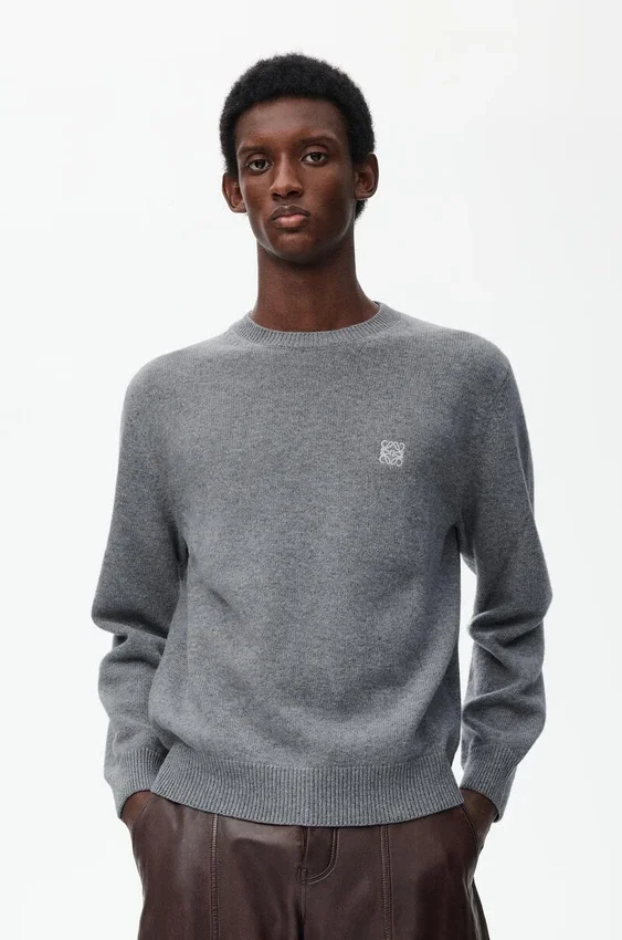 Pullover aus Wolle Pullover aus Wolle