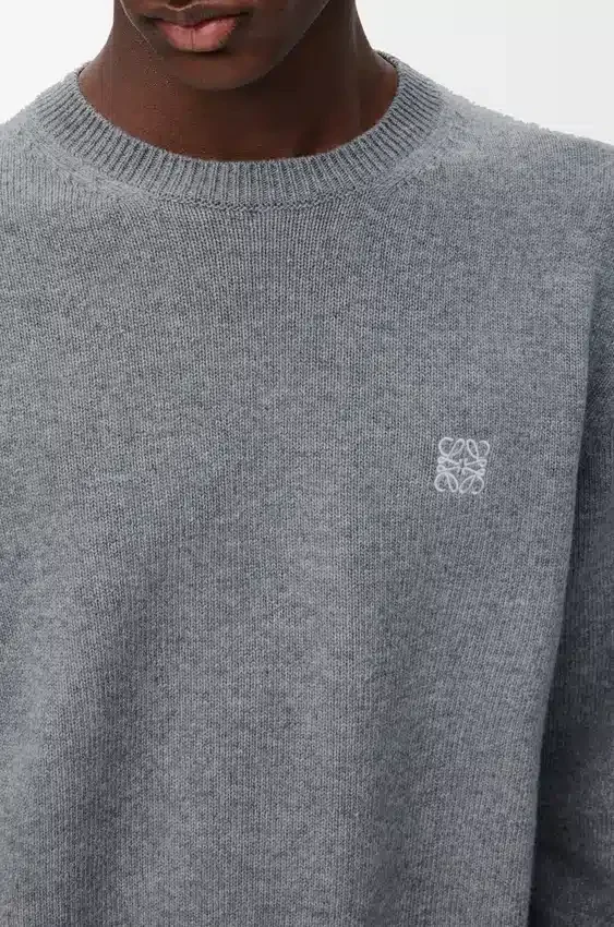Pullover aus Wolle Pullover aus Wolle