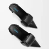 Pumps mit Origami-Lasche aus Lammleder Pumps mit Origami-Lasche aus Lammleder