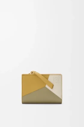 Puzzle Compact-Portemonnaie aus klassischem Kalbsleder