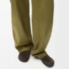 Rio-Loafer aus Wildleder und Raffia Rio-Loafer aus Wildleder und Raffia
