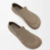 Rio-Loafer aus Wildleder und Raffia Rio-Loafer aus Wildleder und Raffia