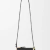 Rio-Pouch aus klassischem Kalbsleder und Raffia Rio-Pouch aus klassischem Kalbsleder und Raffia