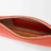 Rio-Pouch aus klassischem Kalbsleder und Raffia Rio-Pouch aus klassischem Kalbsleder und Raffia