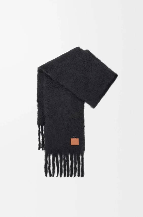 Schal aus einer Mohair- und Wollmischung Schal aus einer Mohair- und Wollmischung