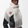Schal aus einer Mohair- und Wollmischung Schal aus einer Mohair- und Wollmischung