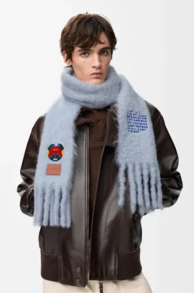 Schal aus einer Mohair- und Wollmischung