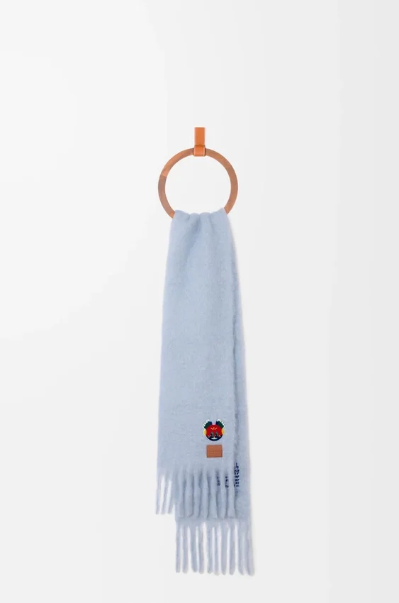 Schal aus einer Mohair- und Wollmischung Schal aus einer Mohair- und Wollmischung
