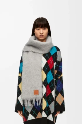Schal aus Mohair und Wolle