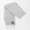 Schal aus Mohair und Wolle Schal aus Mohair und Wolle