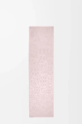 Schal aus Seide und Wolle