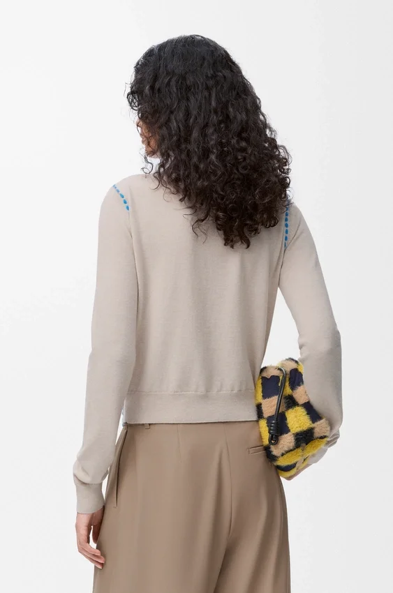 Schal-Pullover aus Wolle Schal-Pullover aus Wolle