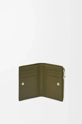 schlankes kompaktes portemonnaie aus strukturiertem klassischem kalbsleder 2 2 280x423 - Schlankes, kompaktes Portemonnaie aus strukturiertem klassischem Kalbsleder