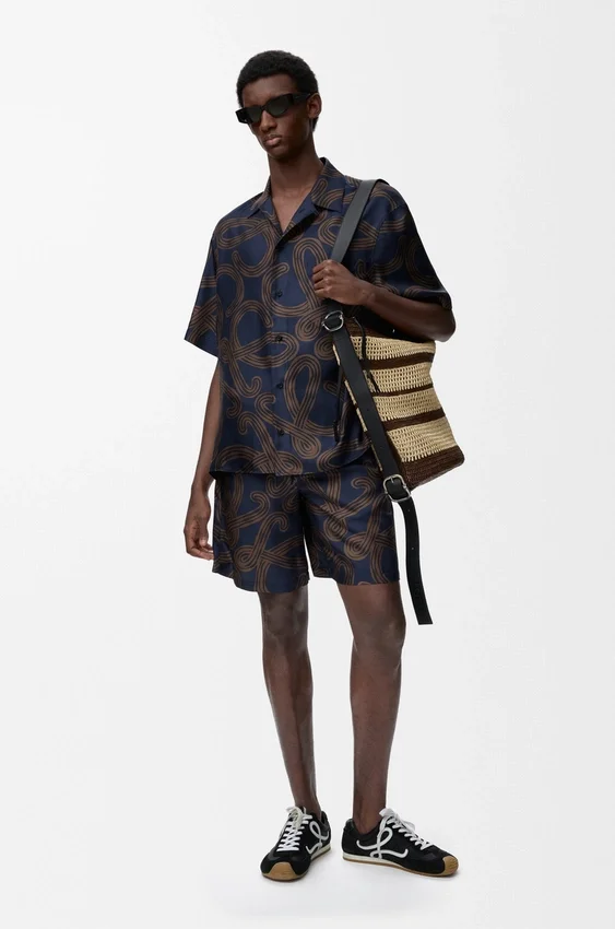 Shorts aus Seide Shorts aus Seide