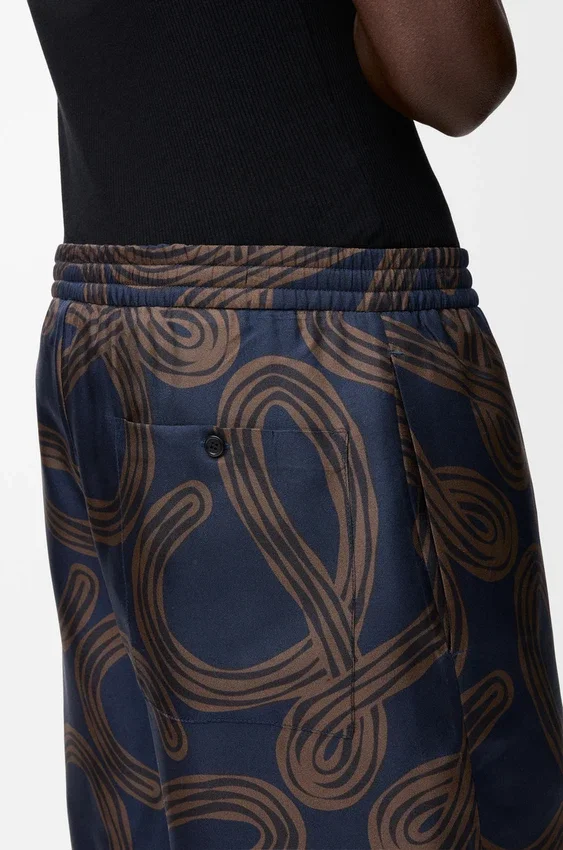 Shorts aus Seide Shorts aus Seide