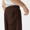 Shorts mit Kordelzug aus Ziegenveloursleder Shorts mit Kordelzug aus Ziegenveloursleder
