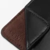 Switch-Münz- und Kartenetui aus geschmeidigem genarbtem Kalbsleder und Wildleder Switch-Münz- und Kartenetui aus geschmeidigem genarbtem Kalbsleder und Wildleder