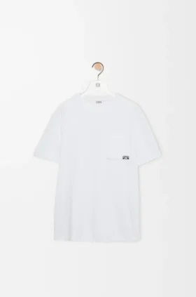 T-Shirt in lockerer Passform aus Baumwolle