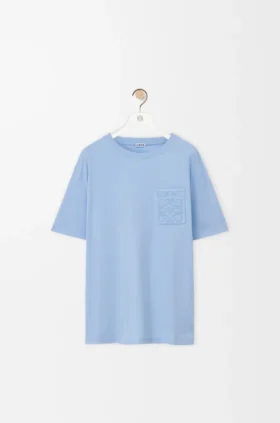 T-Shirt in lockerer Passform aus Baumwolle T-Shirt in lockerer Passform aus Baumwolle