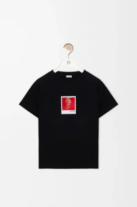 T-Shirt in regulärer Passform aus Baumwolle