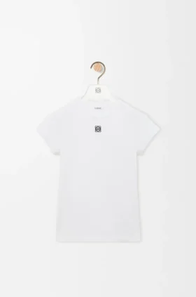 T-Shirt in schmaler Passform aus Baumwollmischung