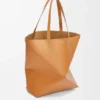 XL Puzzle Fold Tote aus glänzendem Kalbsleder