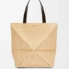 XL Puzzle Fold Tote aus Raffia XL Puzzle Fold Tote aus Raffia