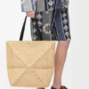XL Puzzle Fold Tote aus Raffia XL Puzzle Fold Tote aus Raffia